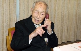 Najstarejši Zemljan na Japonskem praznoval 112. rojstni dan