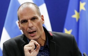 Usoda Grčije po oddaji prošnje za podaljšanje programa pomoči nič bolj gotova