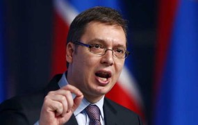 Srbski premier Vučić z ministri na obisku v Sloveniji