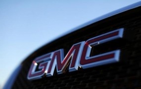 Najmanj 67 smrtnih žrtev zaradi napak v avtomobilih General Motors