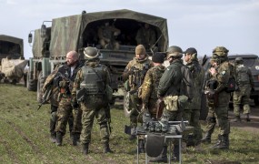 V Ukrajini 35 britanskih vojaških inštruktorjev