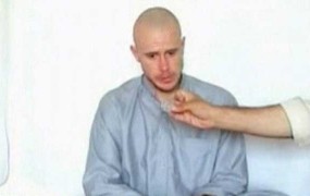 Ameriška vojska bo vojaka Bergdahla, nekoč ujetnika talibanov, preganjala kot dezerterja
