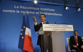 Francoska vlada s 100 milijoni evrov v boj proti rasizmu in antisemitizmu