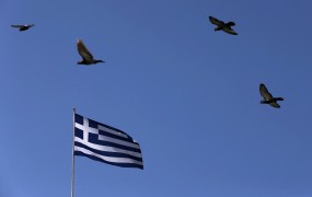 Grčija z zakonom, ki bi lahko osvobodil izdelovalca bomb, razjezila ZDA