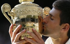 Wimbledonskima zmagovalcema letos po 2,85 milijona dolarjev