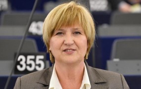 Hrvaška evropska poslanka: Še veliko Srbov bo moralo zapustiti Hrvaško