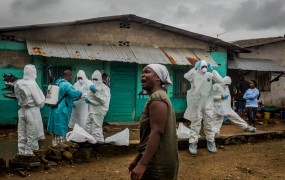 Ebola zahtevala že več kot 11.000 smrtnih žrtev