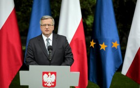 Delni rezultati poljskih predsedniških volitev velik udarec za Komorowskega