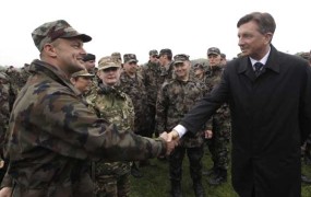 Pahor ob dnevu Slovenske vojske: Slovenija je ena najbolj varnih držav na svetu