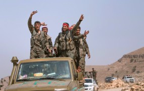 Kurdski borci so Islamsko državo pregnali iz delov severovzhodne Sirije