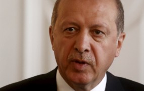 Erdogan zahteva dosmrtno kazen za turškega urednika
