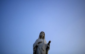 Za Vatikan Međugorje ni svetišče: Ni dokazov o nadnaravnih razodetjih Device Marije
