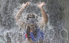 Na Hrvaškem pričakujejo temperature tudi do 40 stopinj