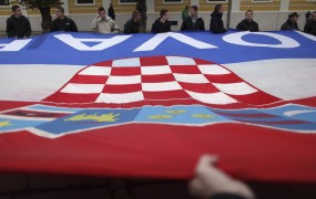 Na Hrvaškem glede na raziskavo dvakrat več desničarjev kot levičarjev