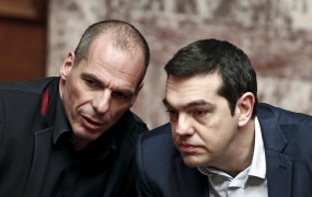 Siriza se maje, Cipras brani Varufakisa: Ne morete ga obtožiti, da je lopov