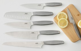 V Ikeini trgovini po napadu ne bodo več prodajali nožev