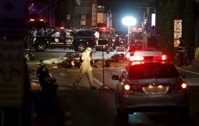 Pred svetiščem v Bangkoku razneslo bombo; številne smrtne žrtve