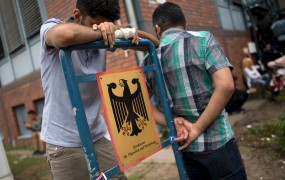 V Nemčijo bi lahko letos prišlo rekordnih 750.000 beguncev