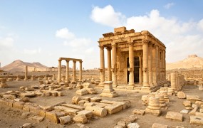 Muslimanski skrajneži razstrelili tempelj v sirski Palmiri