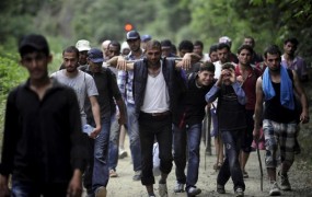 UNHCR zahteva več pomoči za begunce v Makedoniji
