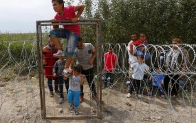 Slovenija naj bi po novem predlogu Bruslja sprejela 631 beguncev