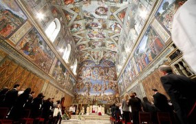 Papež dovolil snemanje albuma v Sikstinski kapeli