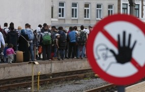 Nemčija zaradi begunske krize ponovno uvedla nadzor na mejah, zlasti z Avstrijo