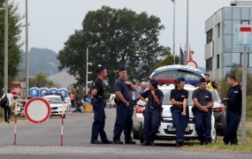 Na Madžarskem od danes ostrejša zakonodaja glede nezakonitih prehodov meje