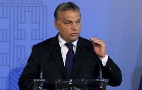 Orban napovedal gradnjo ograje tudi na meji s Hrvaško