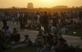 Hrvaška zaprla mejne prehode s Srbijo