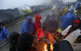 V Slovenijo prišlo že 5000 migrantov, a le 47 jih je je zaprosilo za mednarodno zaščito