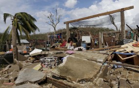 Orkan Patricia v Mehiki uničil več tisoč hiš