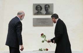 Predsednik Pahor se je opravičil za umor zakoncev Hribar