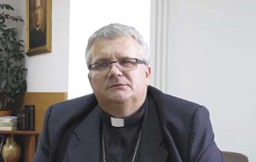Škof Štumpf: Lažje je biti prekmurski Slovenec na Madžarskem kot pa v skrajno islamistični Sloveniji