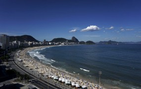 V Riu se 10.000 taksistov uči angleščino
