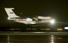 V Sankt Peterburg prispelo letalo s posmrtnimi ostanki žrtev nesreče