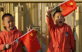 Kitajska bo s politiko dveh otrok pridobila tri milijone Kitajcev več na leto
