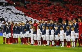 VIDEO: Angleški Wembley pel Marseljezo s Francozi