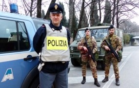 Italijanski notranji minister: Italija nima namena uvesti nadzora na meji s Slovenijo