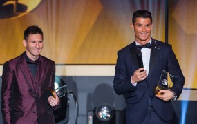 Nesramneži so Ronaldov kip spremenili v kip Lionela Messija