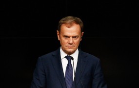 Tusk poziva k umiritvi retorike: Poljska nima nobenih sovražnikov v EU