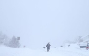 Snežna "apokalipsa" na vzhodu ZDA