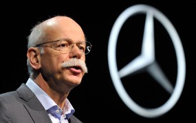 Šef Daimlerja lani v žep pospravil skoraj 10 milijonov evrov