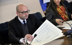 Festićeva: Brez epilogov za bančni kriminal zaradi visokega standarda dokazovanja