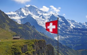 Švicarji na referendumu zavrnili izgon tujcev kriminalcev
