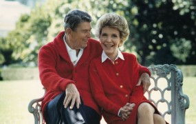 Umrla je Nancy Reagan, nekdanja prva dama ZDA