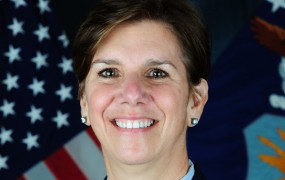 V ZDA za vodenje bojnega poveljstva prvič predlagana ženska