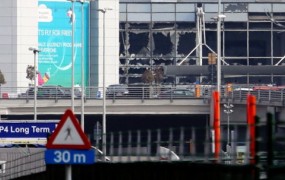 Bruseljsko letališče deloma odprto, prtljago bodo pregledovali že pred vstopom na letališče