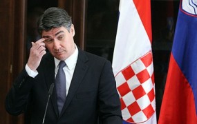 Milanović kljub volilnemu porazu SDP ostaja na čelu stranke
