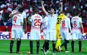 Sevilla in Liverpool nocoj v finalu nogometne evropske lige